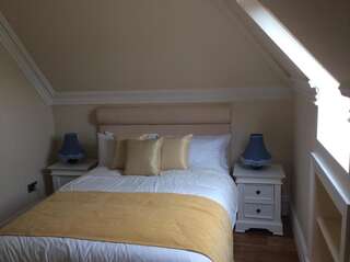 Отели типа «постель и завтрак» St Columbs House Банкрана Номер Делюкс с кроватью размера «king-size»-11